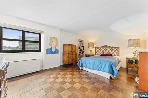 250 Gorge Cliffside Park NJ 07010