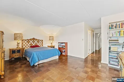 250 Gorge Cliffside Park NJ 07010