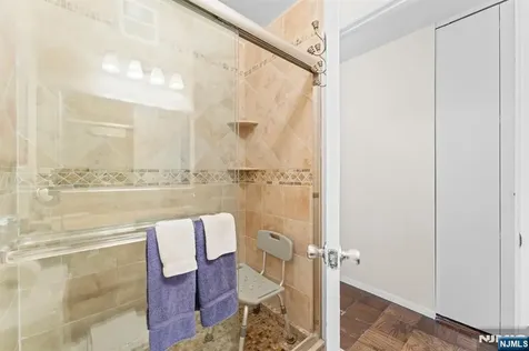 250 Gorge Cliffside Park NJ 07010