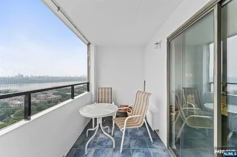 250 Gorge Cliffside Park NJ 07010