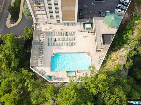 250 Gorge Cliffside Park NJ 07010