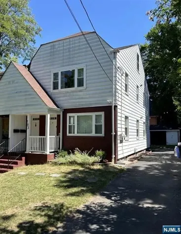 183A Hillside Avenue Leonia NJ 07605