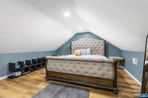 9 Wayne Place Nutley NJ 07110