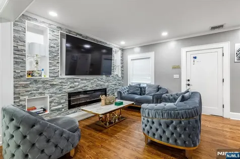 9 Wayne Place Nutley NJ 07110