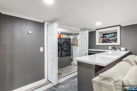 9 Wayne Place Nutley NJ 07110