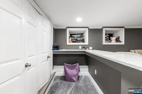 9 Wayne Place Nutley NJ 07110