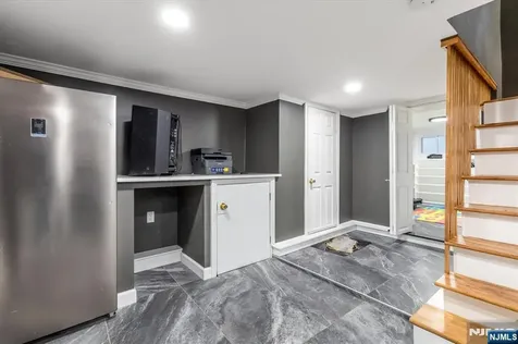 9 Wayne Place Nutley NJ 07110