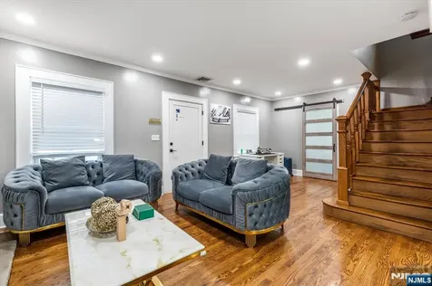 9 Wayne Place Nutley NJ 07110