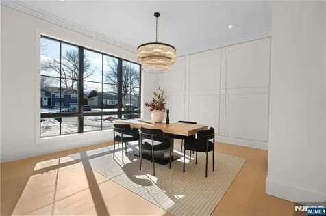 40 Godfrey Terrace Glen Rock NJ 07452