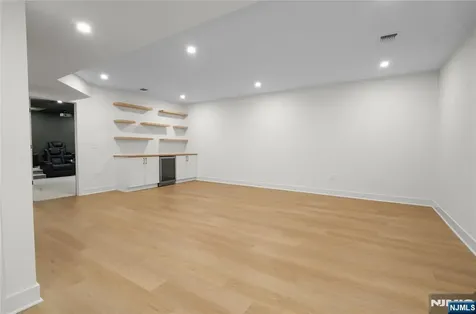 40 Godfrey Terrace Glen Rock NJ 07452
