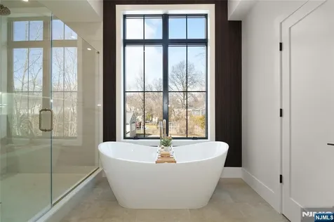 40 Godfrey Terrace Glen Rock NJ 07452
