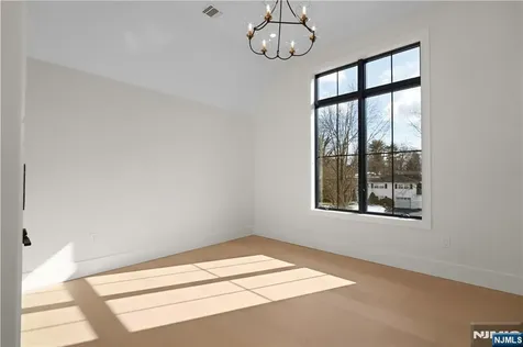 40 Godfrey Terrace Glen Rock NJ 07452
