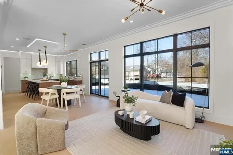 40 Godfrey Terrace Glen Rock NJ 07452