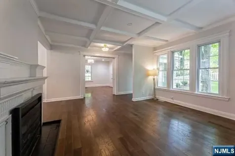 92 Highwood Avenue Tenafly NJ 07670