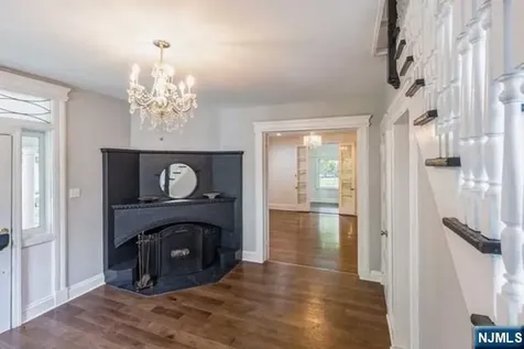 92 Highwood Avenue Tenafly NJ 07670