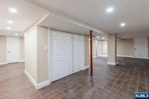 92 Highwood Avenue Tenafly NJ 07670