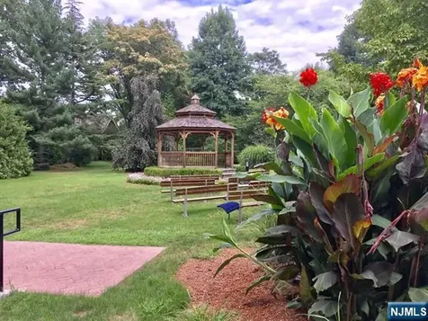 92 Highwood Avenue Tenafly NJ 07670