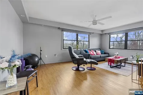 82 Garfield Avenue Jersey City NJ 07305