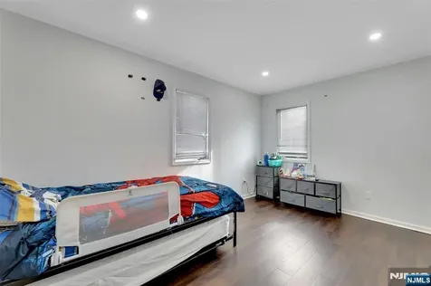 119 Sussex Road Bergenfield NJ 07621