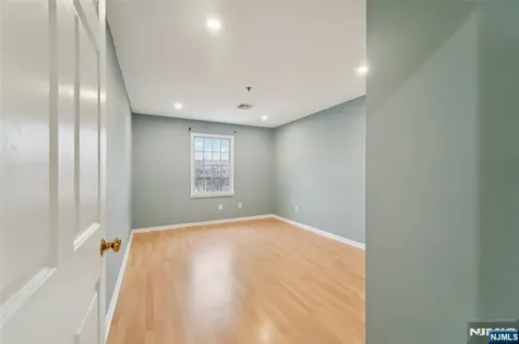 65 Fairview Street Palisades Park NJ 07650