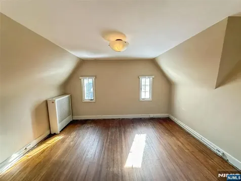 112 Oxford Place Glen Rock NJ 07452