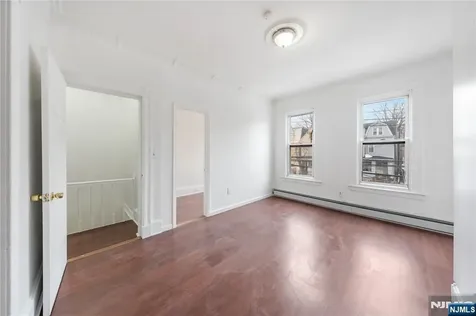 249 Summer Avenue Newark NJ 07104