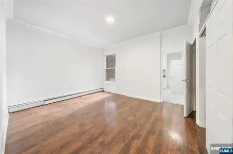249 Summer Avenue Newark NJ 07104