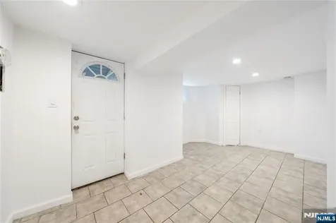 249 Summer Avenue Newark NJ 07104