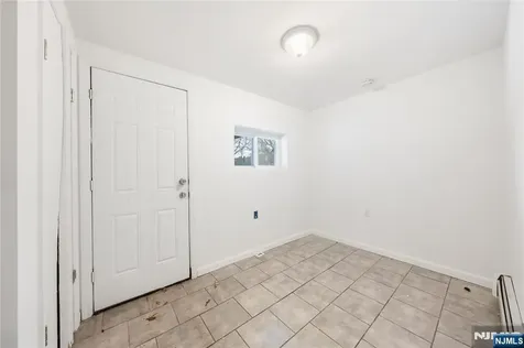 249 Summer Avenue Newark NJ 07104