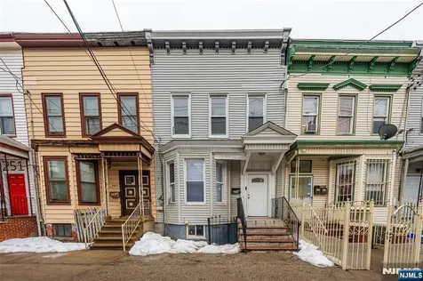 249 Summer Avenue Newark NJ 07104