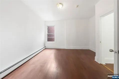 249 Summer Avenue Newark NJ 07104