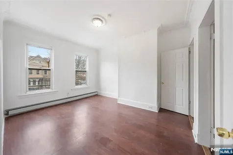 249 Summer Avenue Newark NJ 07104
