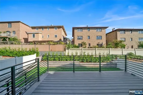 428 6th Street Palisades Park NJ 07650