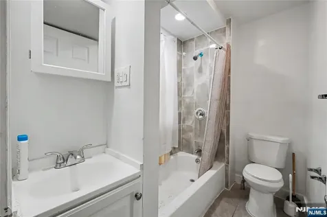 458 Fairview Avenue Orange NJ 07050
