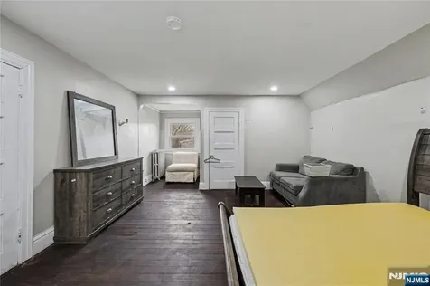 458 Fairview Avenue Orange NJ 07050