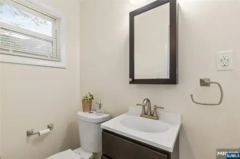 401 White Street Orange NJ 07050