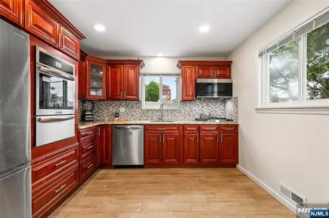 401 White Street Orange NJ 07050
