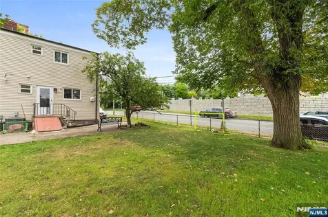 401 White Street Orange NJ 07050