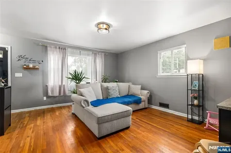 401 White Street Orange NJ 07050