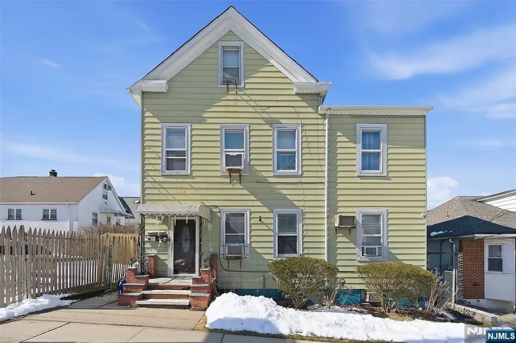184 22nd Street Paterson NJ 07514