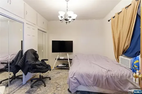 184 22nd Street Paterson NJ 07514