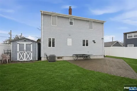 130 Tuella Avenue Elmwood Park NJ 07407