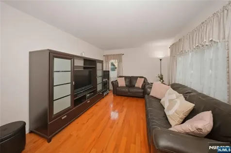 130 Tuella Avenue Elmwood Park NJ 07407