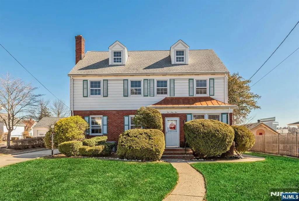 164 Chestnut Street Garfield NJ 07026