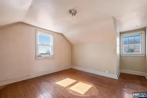 164 Chestnut Street Garfield NJ 07026