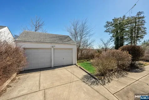 164 Chestnut Street Garfield NJ 07026