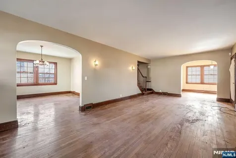 164 Chestnut Street Garfield NJ 07026