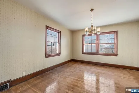 164 Chestnut Street Garfield NJ 07026
