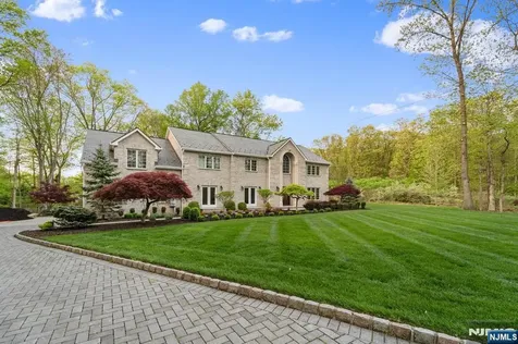 7 Orchard Lane Old Tappan NJ 07675