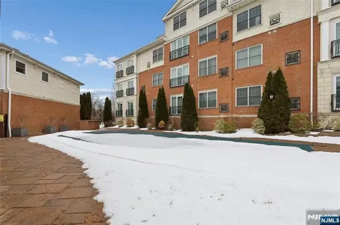 1314 The Plaza Tenafly NJ 07670